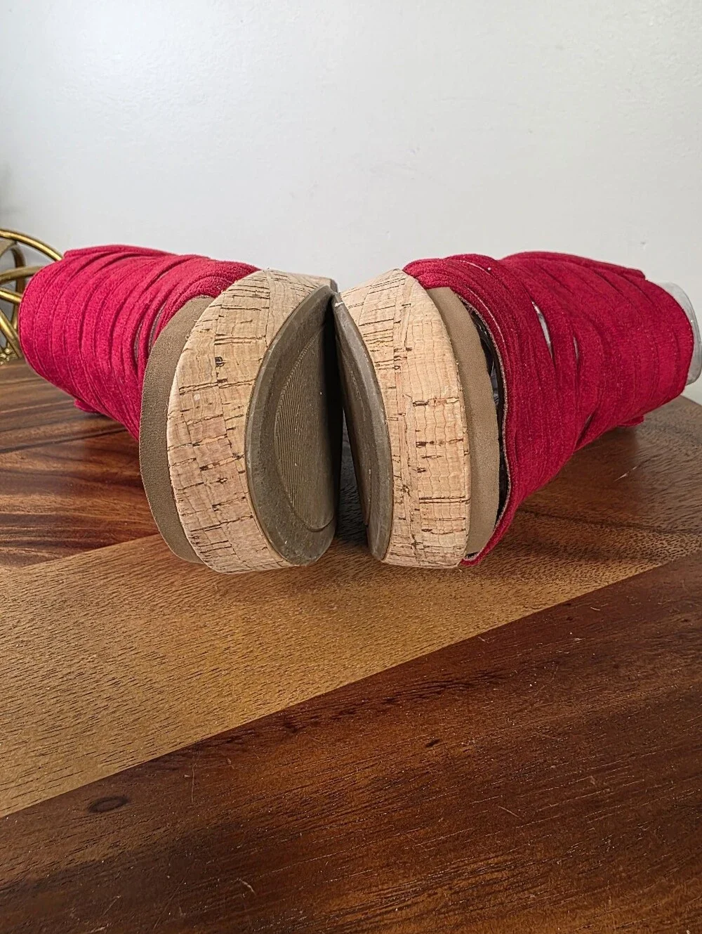 Corkys Oopsie Daisey Red Faux Suede Cork Wedge Sandals Size 9